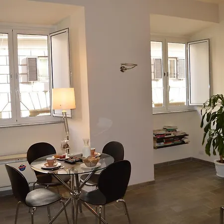 Banchi Vecchi Ny Рим